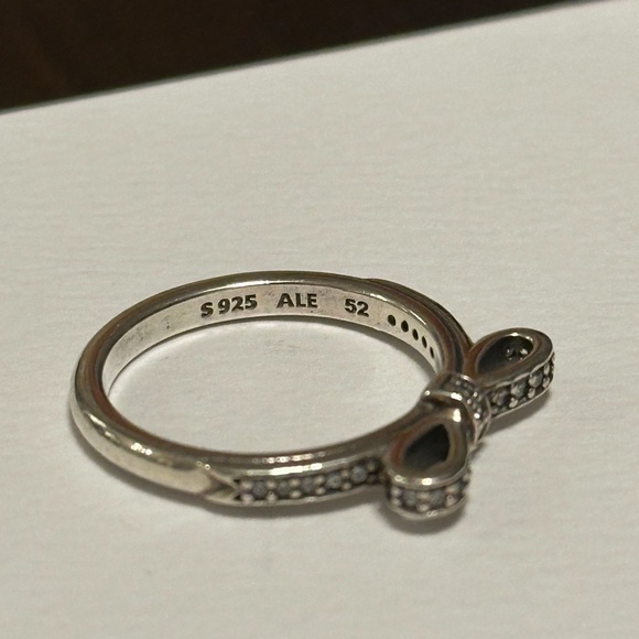 Pandora Bow Ring size 52 (6) - Picture 2 of 2